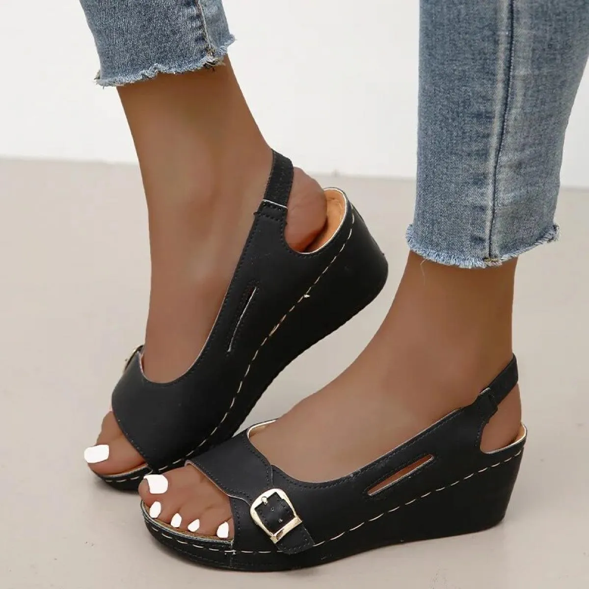 2023 Nuovi sandali estivi Tacchi a zeppa Scarpe eleganti con zeppa da donna Calzature estive da donna Tacchi alti con zeppa Tacc
