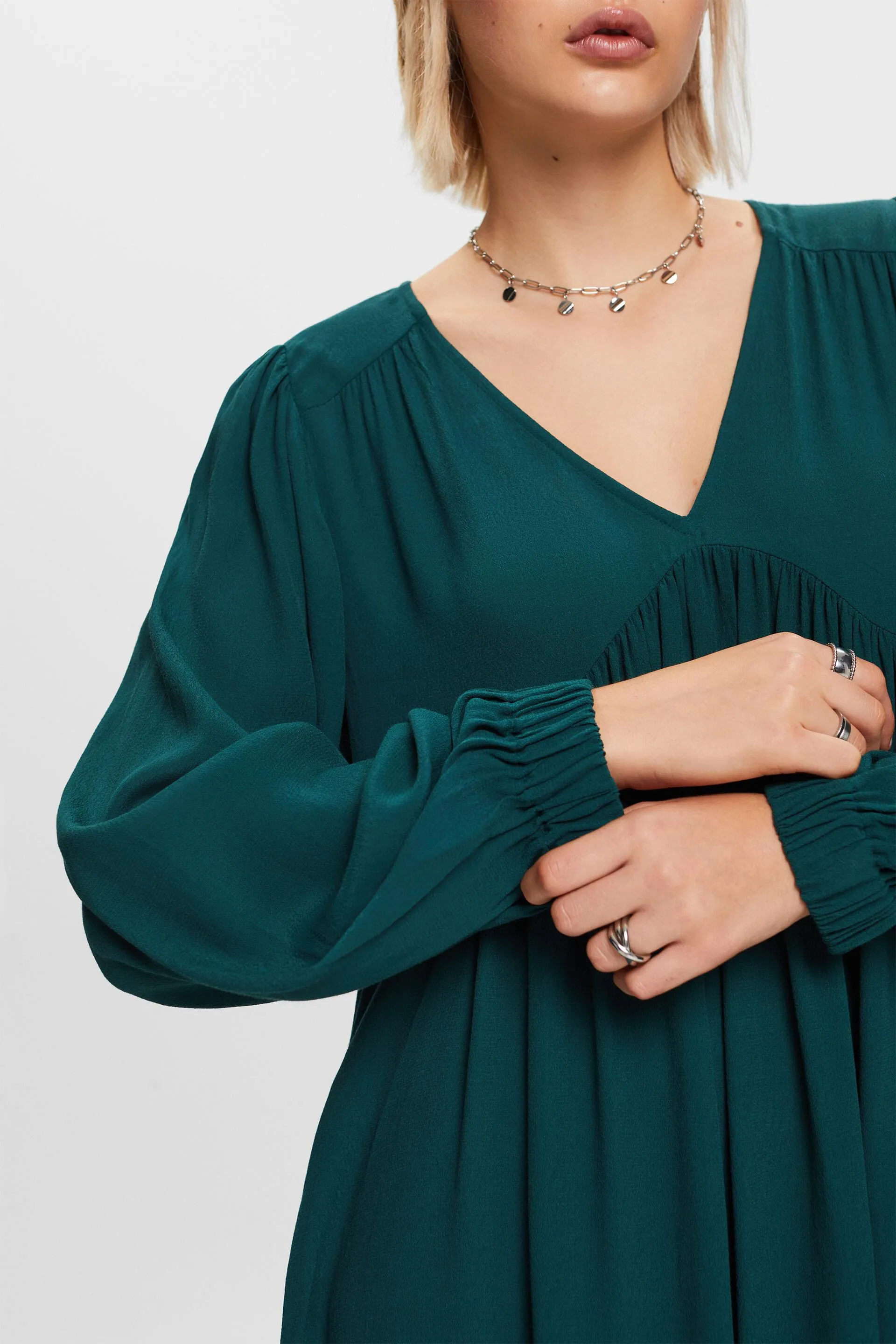 Abito mini in chiffon stropicciato