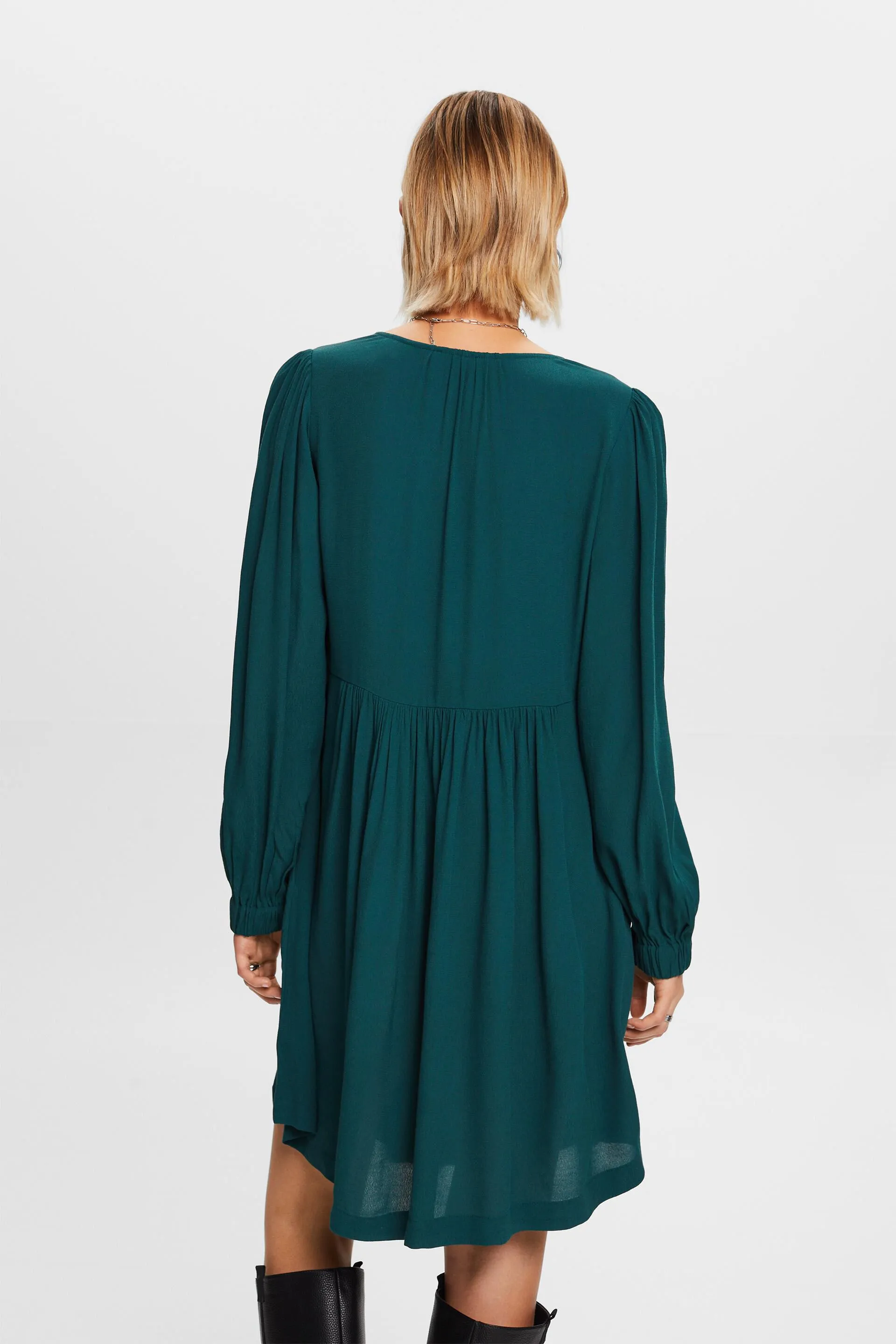 Abito mini in chiffon stropicciato