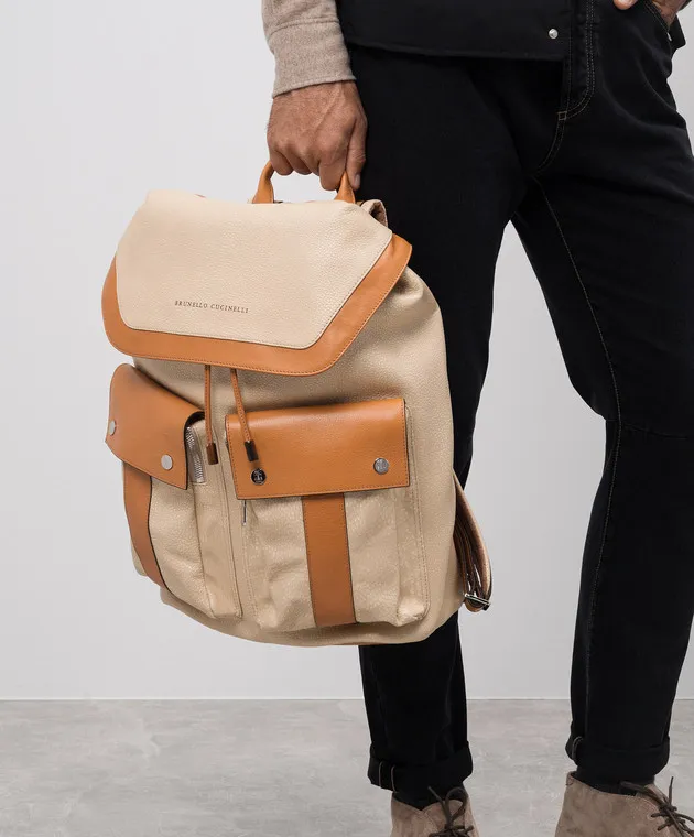 Brunello Cucinelli Zaino in pelle beige con logo MBIVU325