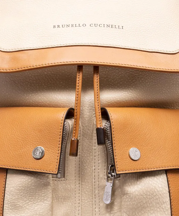 Brunello Cucinelli Zaino in pelle beige con logo MBIVU325