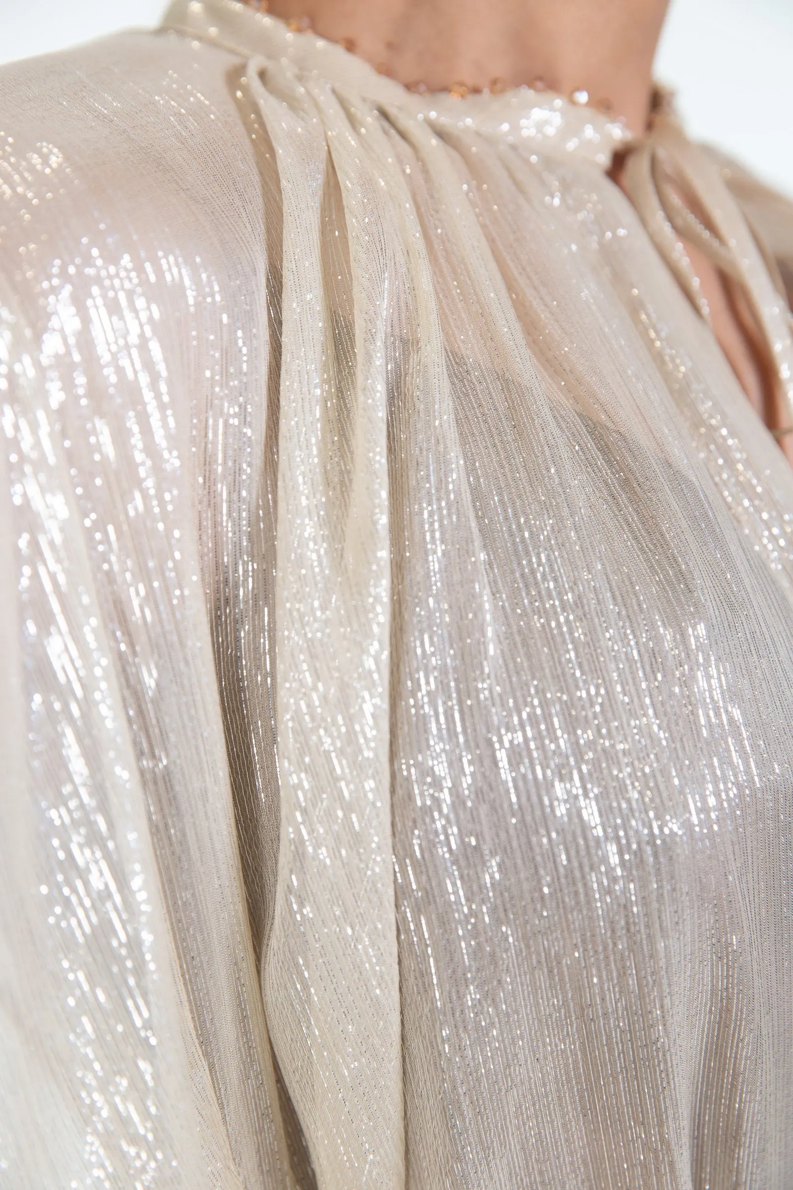 FORTE_FORTE  cappa in chiffon di seta e lurex con perline