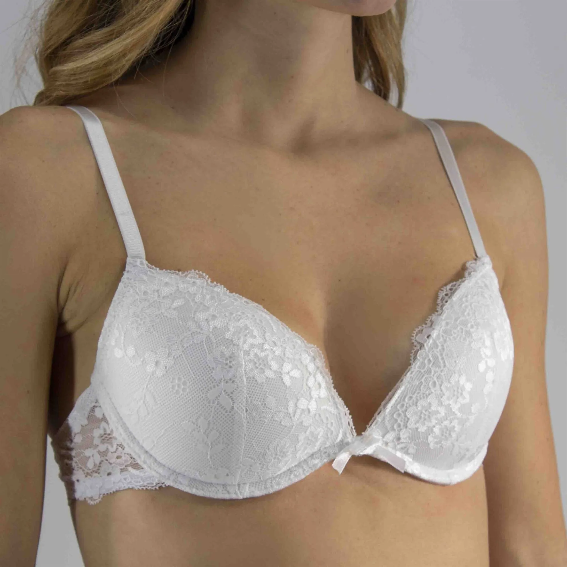 GMV - REGGISENO IMBOTTITO PIZZO                                            Previous productGMV - REGGISENO COPPA C              