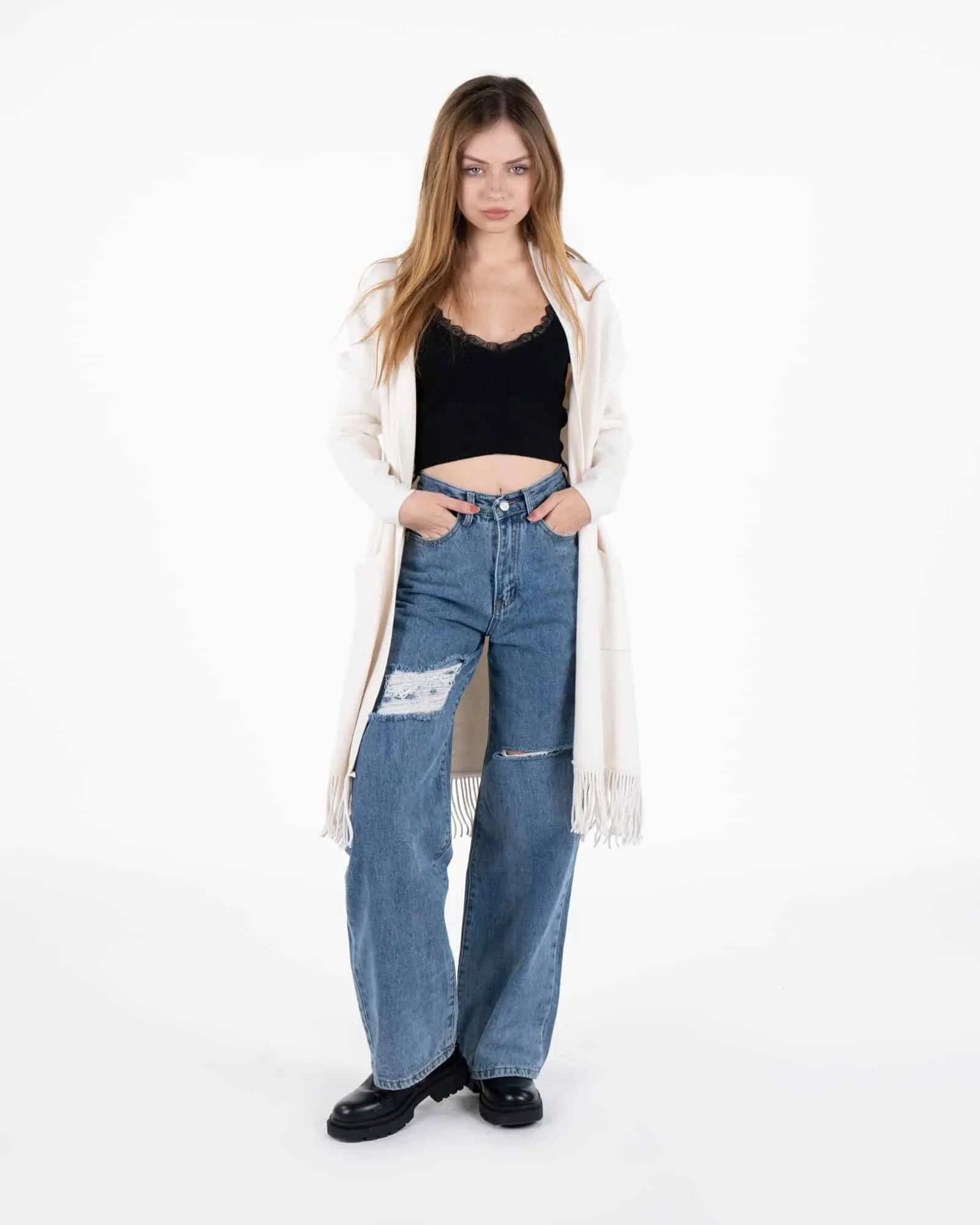 Jeans a palazzo con strappi