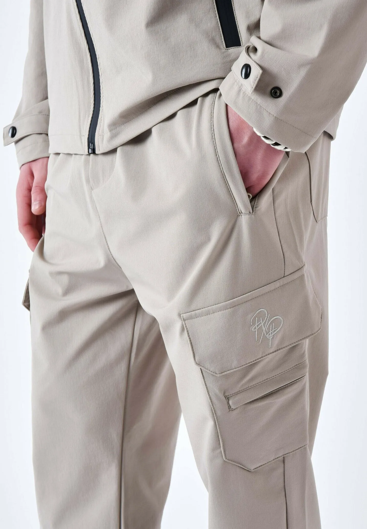 MULTI-POCHES TECHNIQUE - Pantaloni cargo