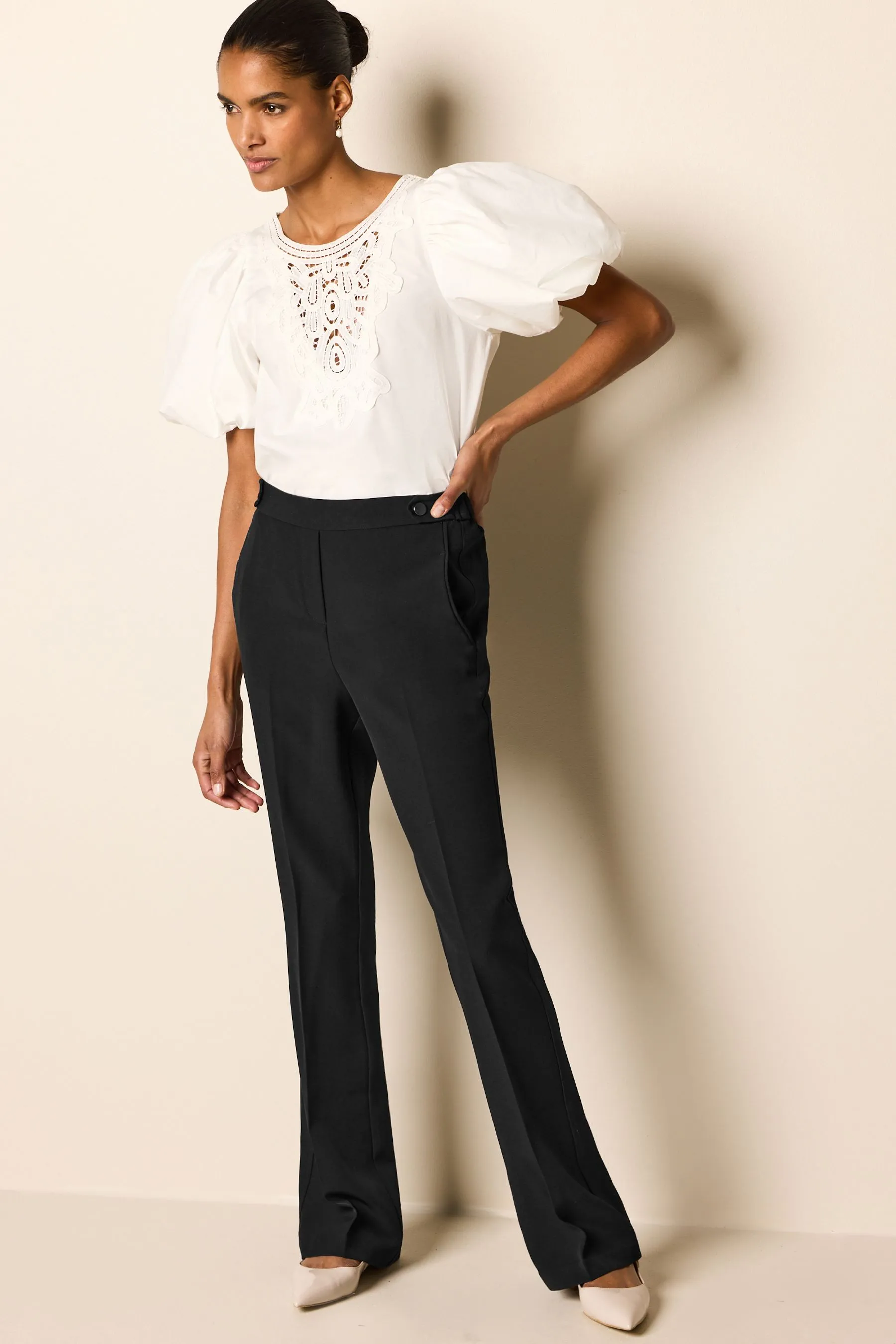 Nero  - Sartoriale Pantaloni bootcut con elastico sul retro