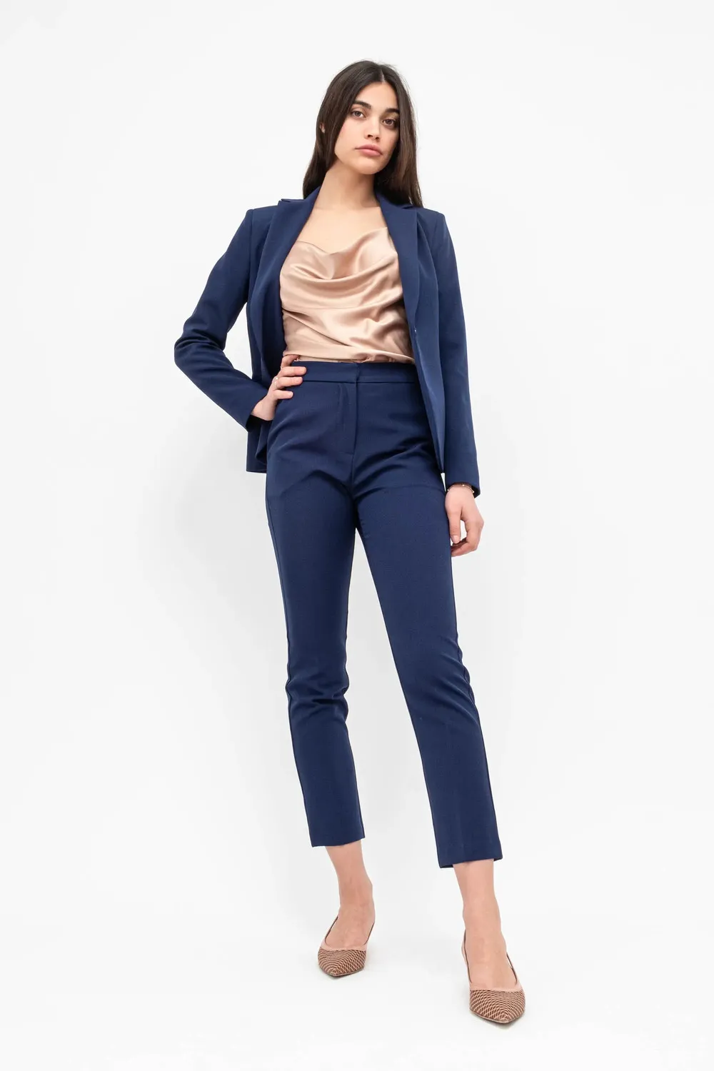 PANTALONE CAPRI ELASTICO DIETRO