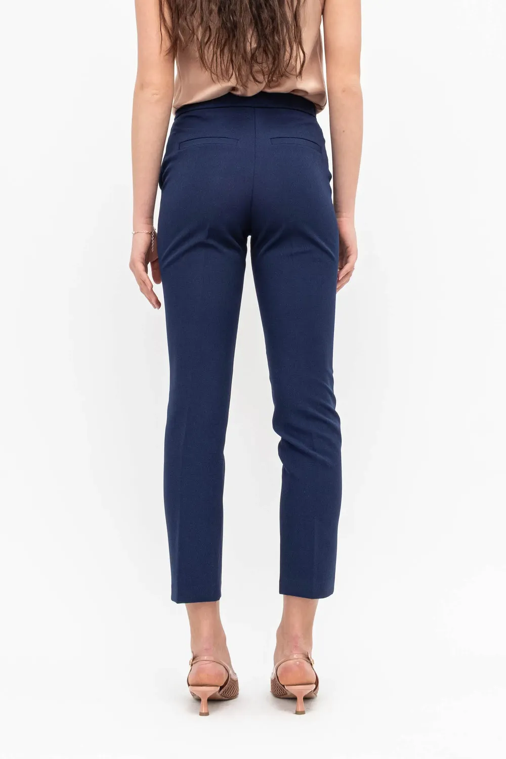 PANTALONE CAPRI ELASTICO DIETRO
