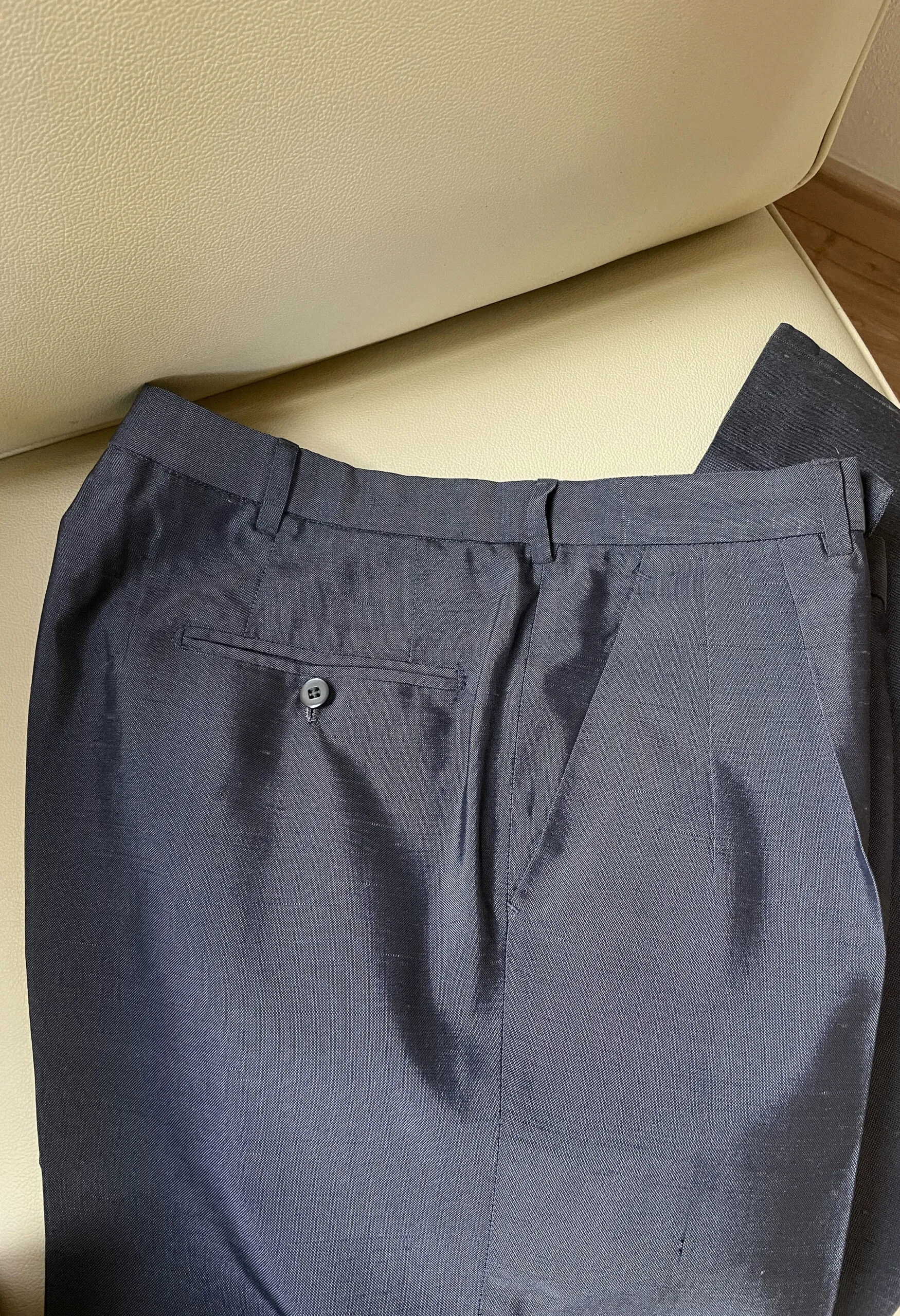 Pantalone maschile vintage sartoriale in shantung misto seta azzurro