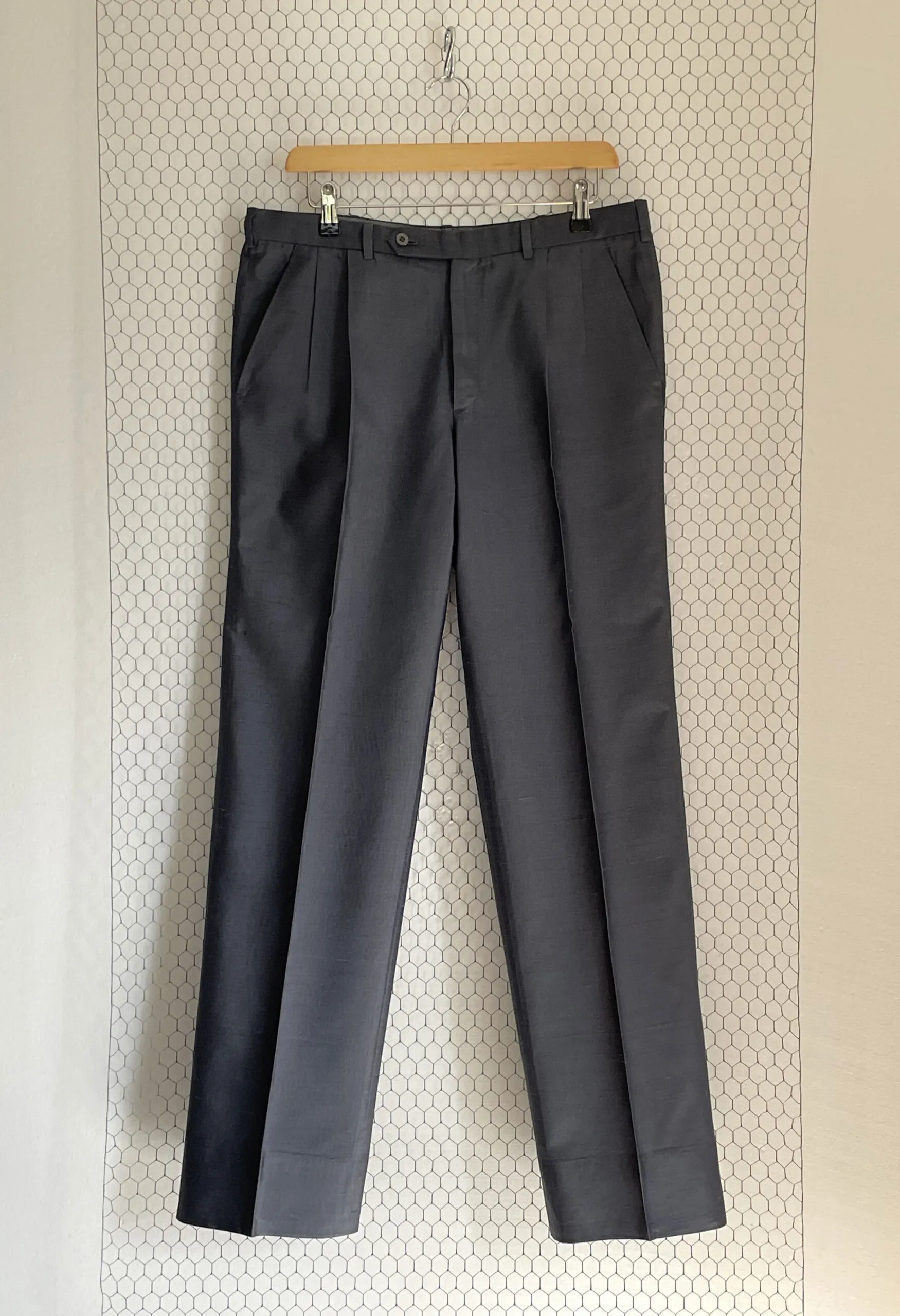 Pantalone maschile vintage sartoriale in shantung misto seta azzurro