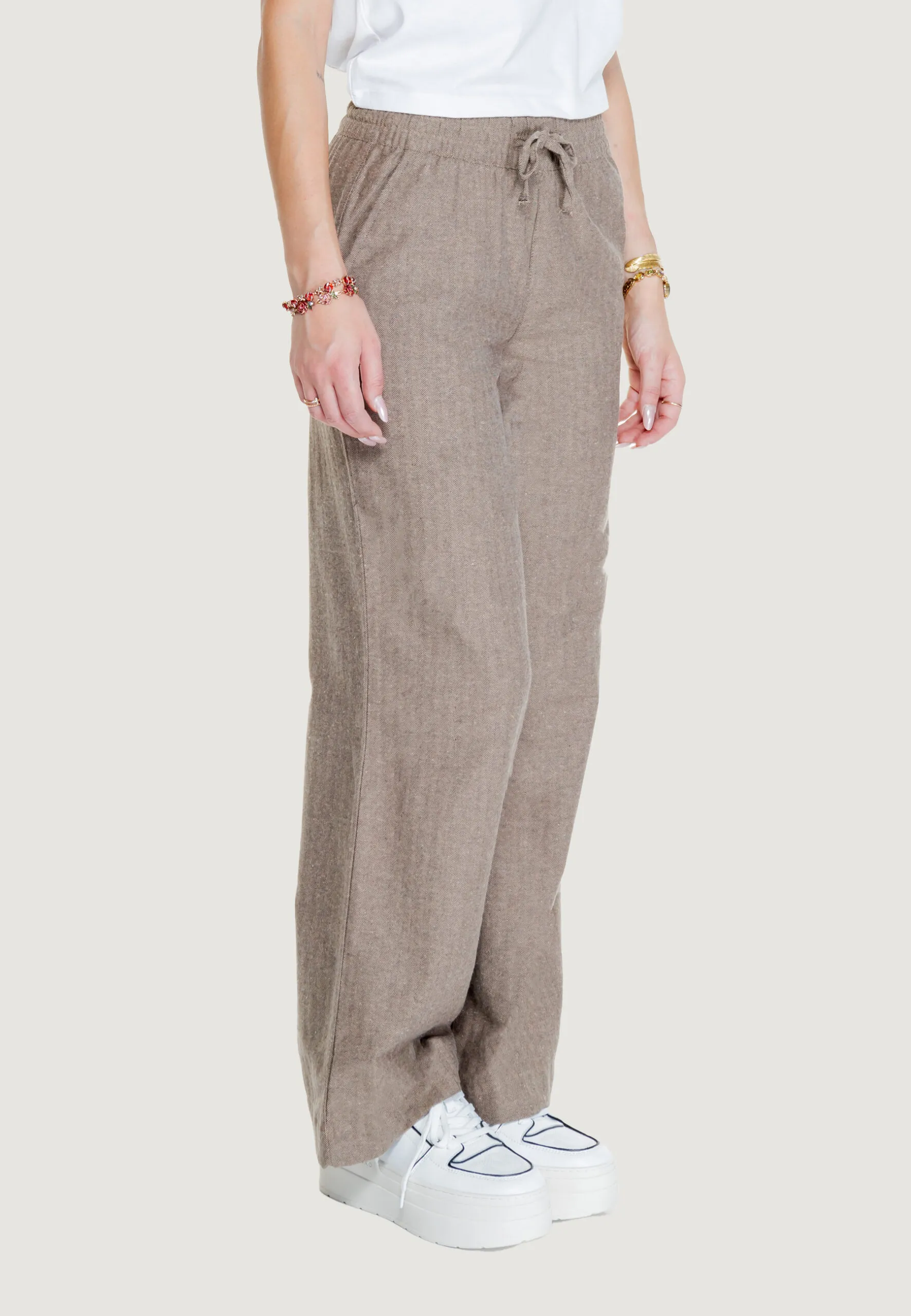 Pantaloni a palazzo Jacqueline De Yong JDYPAULA LIFE HW WIDE PANT WVN Cioccolato