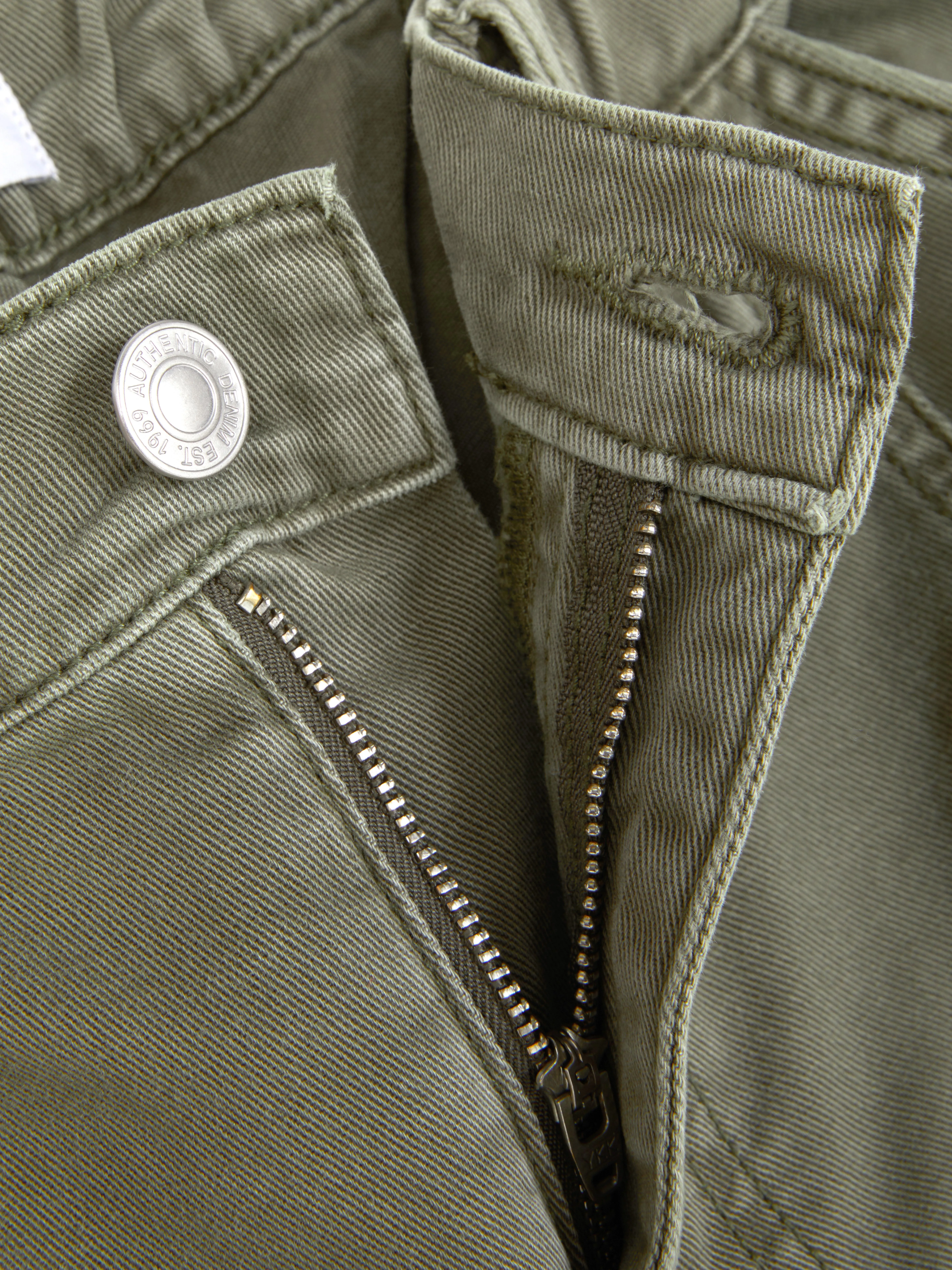 Pantaloni cargo a palloncino