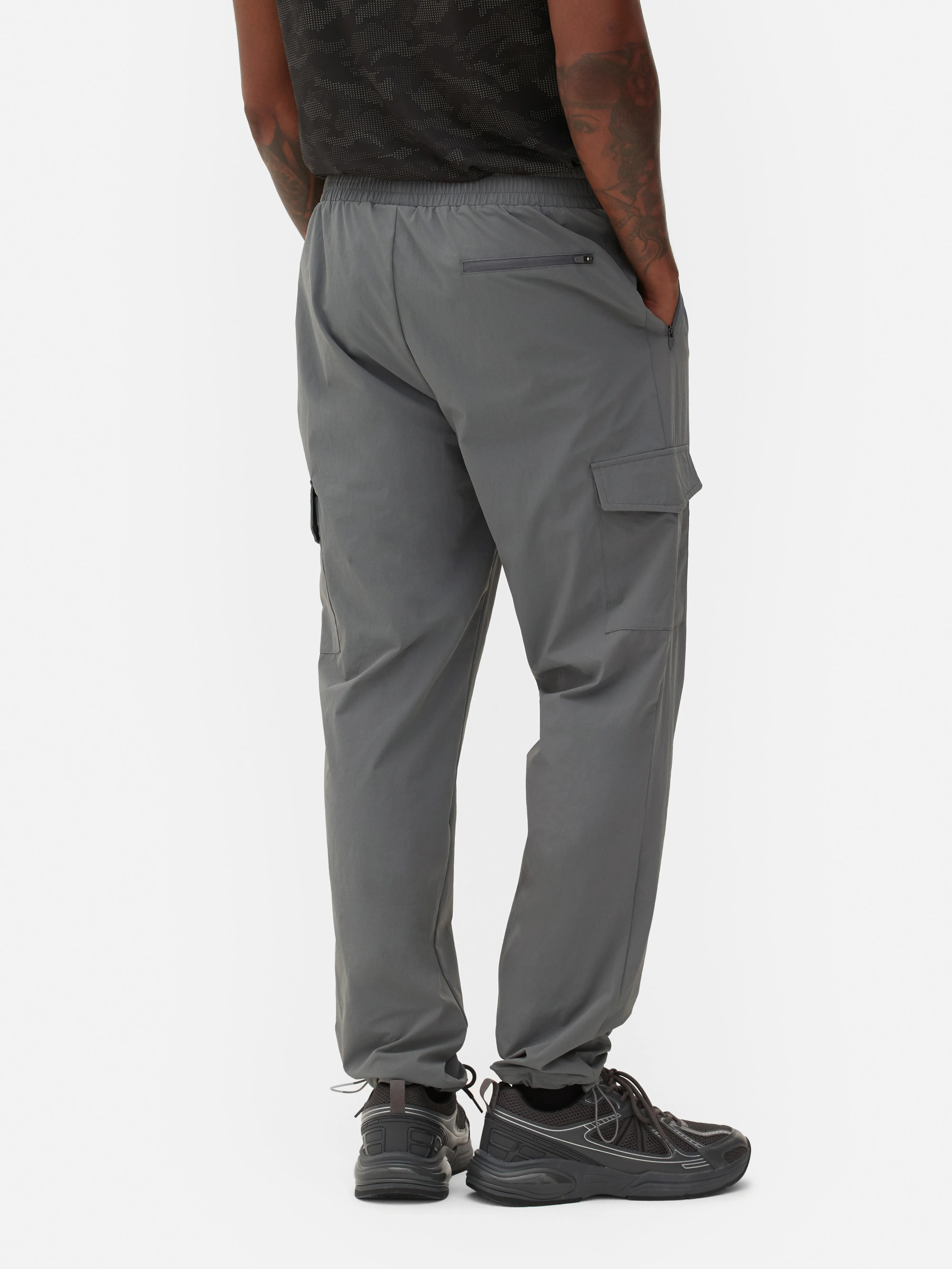 Pantaloni cargo con bordo elasticizzato