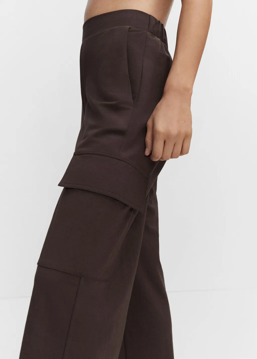 Pantaloni wideleg stile cargo