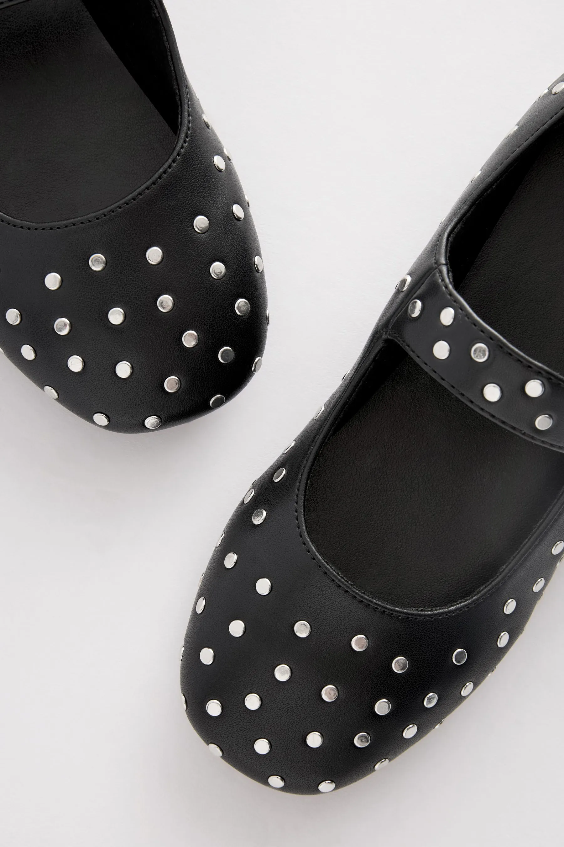 Scarpe Mary Jane con borchie    