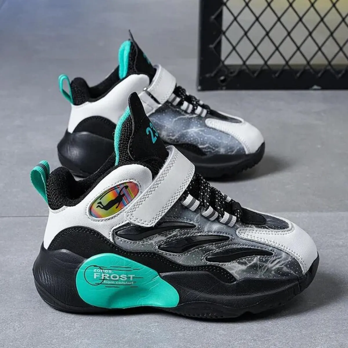 Scarpe per bambini per ragazzi Scarpe da ginnastica per bambini invernali da esterno Neve antiscivolo Sport da passeggio Resiste