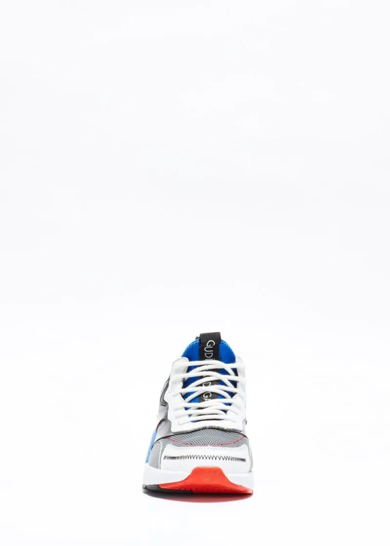 Sneaker in tessuto traspirante