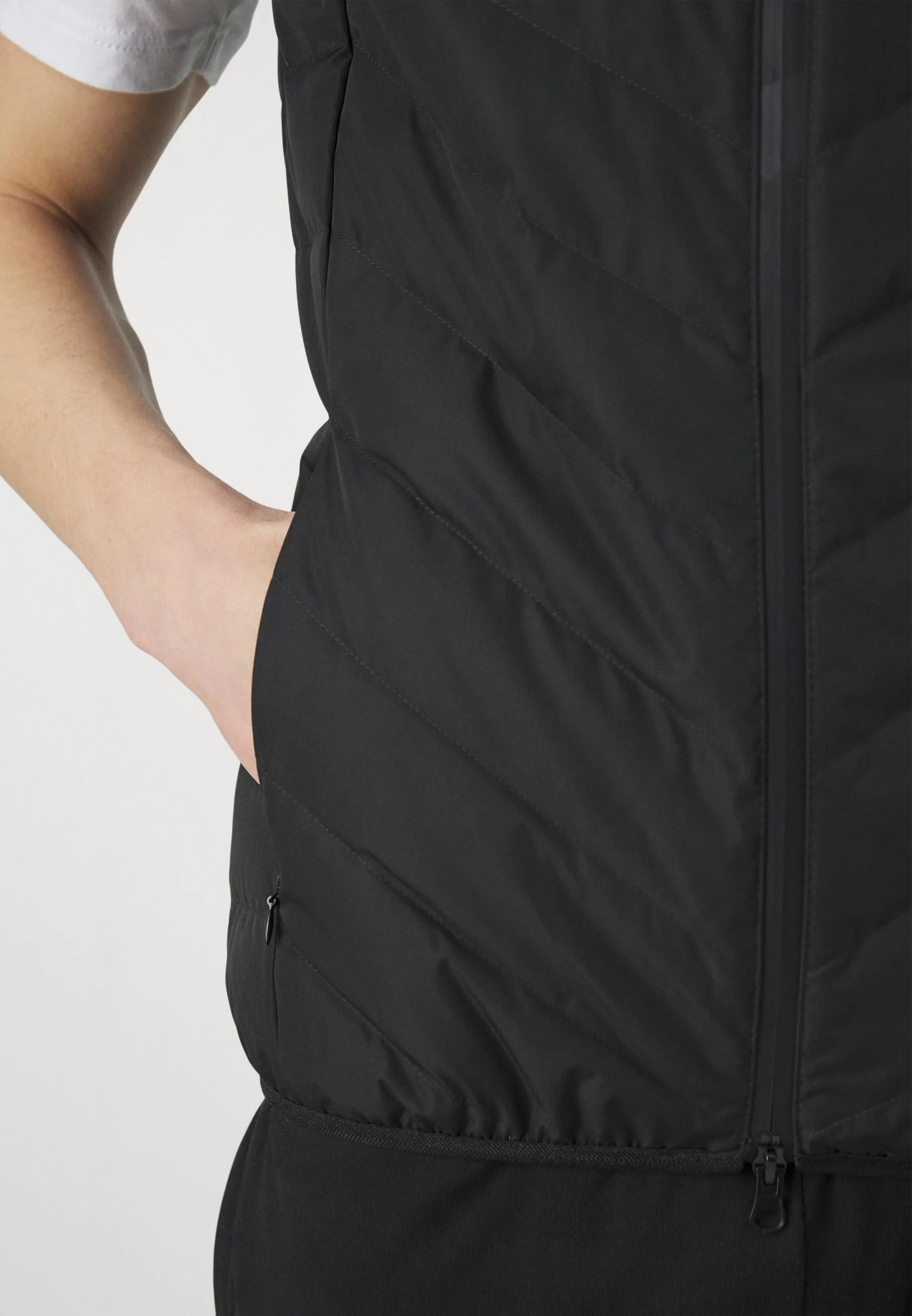 WAISTCOAT - Smanicato